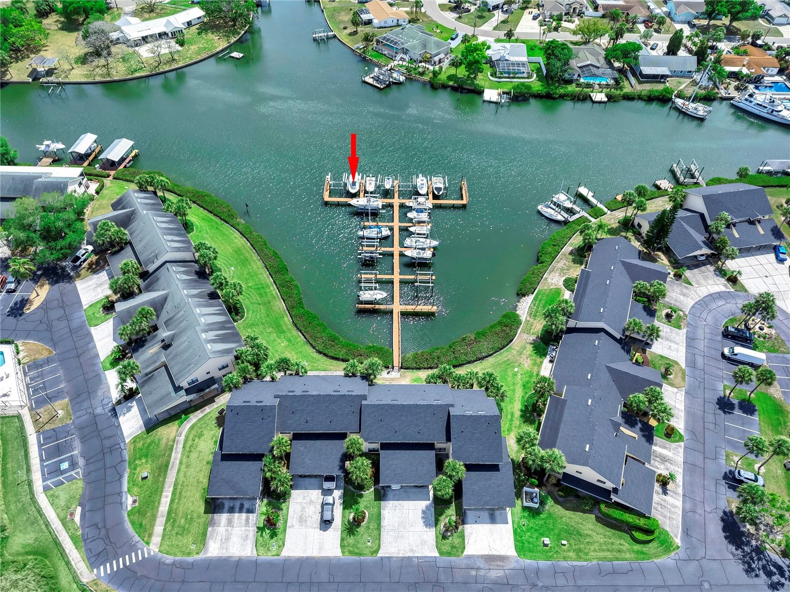 YARDARM CONDO PH I - Residential