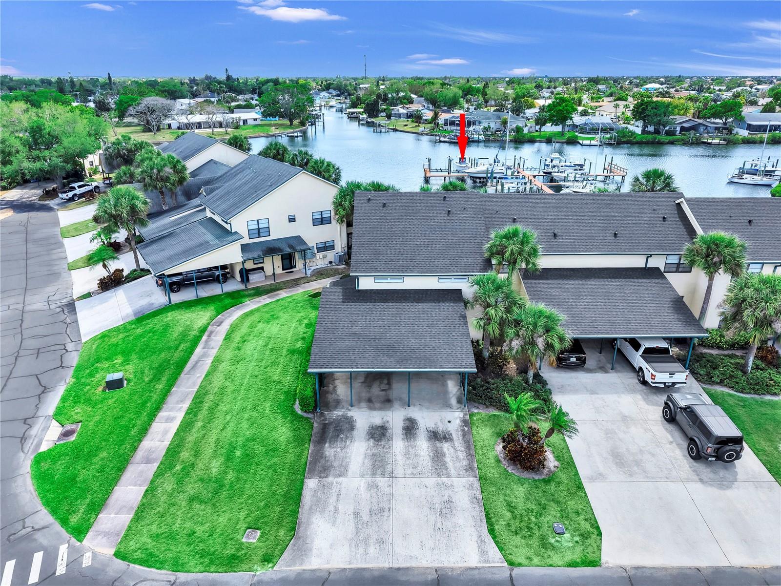 YARDARM CONDO PH I - Residential