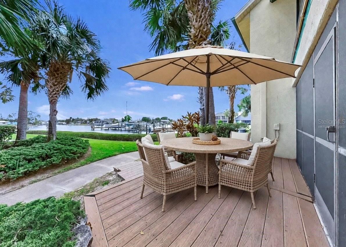 YARDARM CONDO PH I - Residential