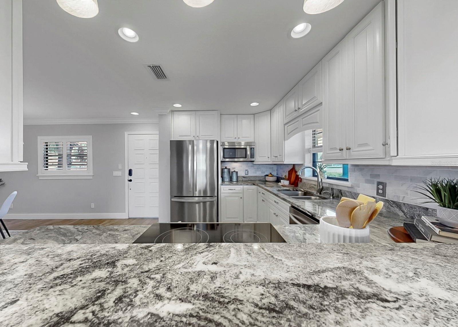 YARDARM CONDO PH I - Residential