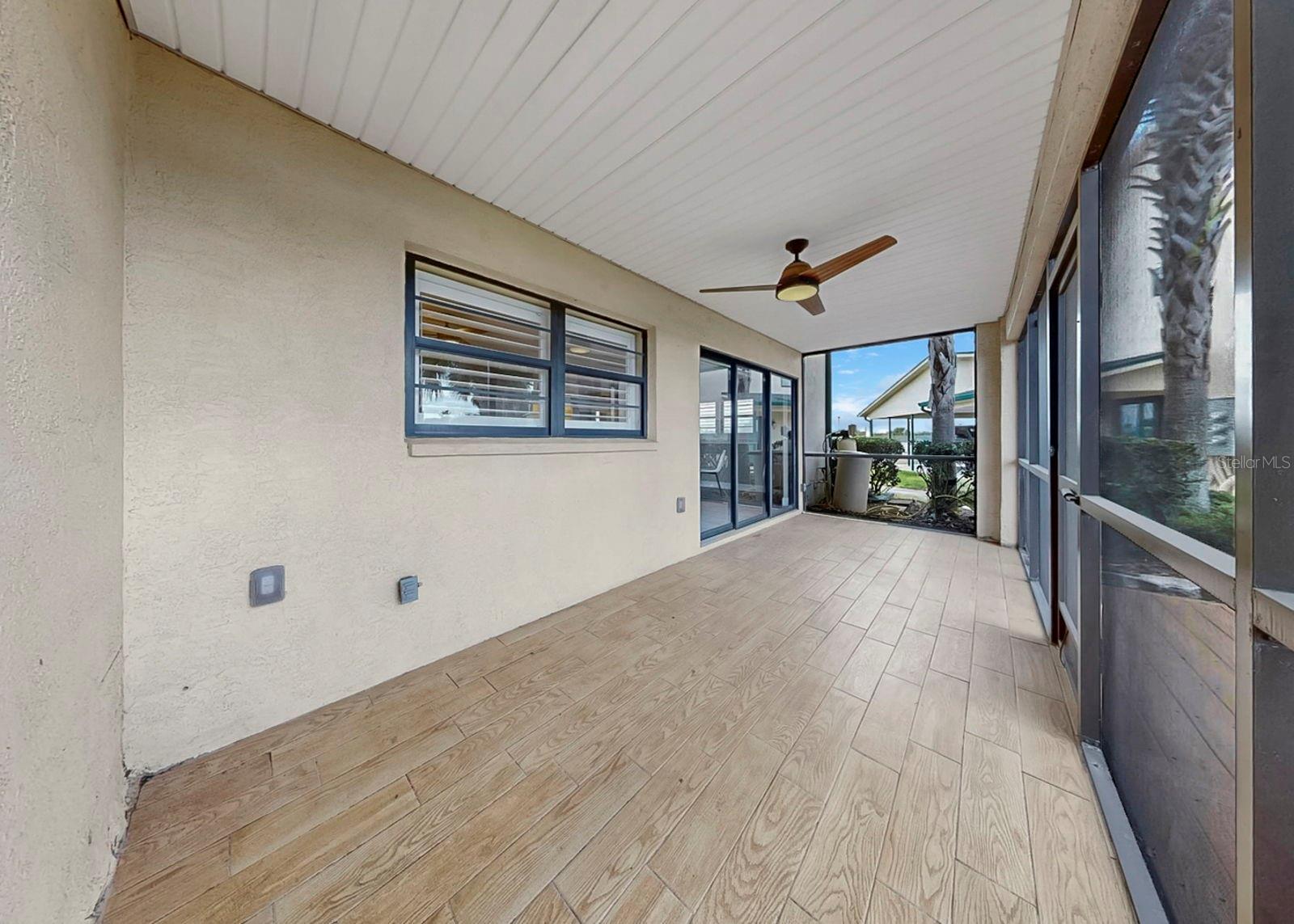 YARDARM CONDO PH I - Residential