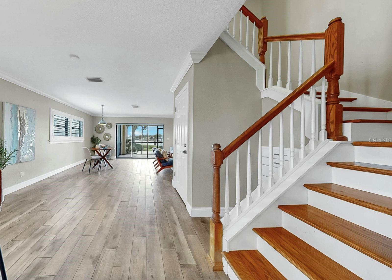 YARDARM CONDO PH I - Residential