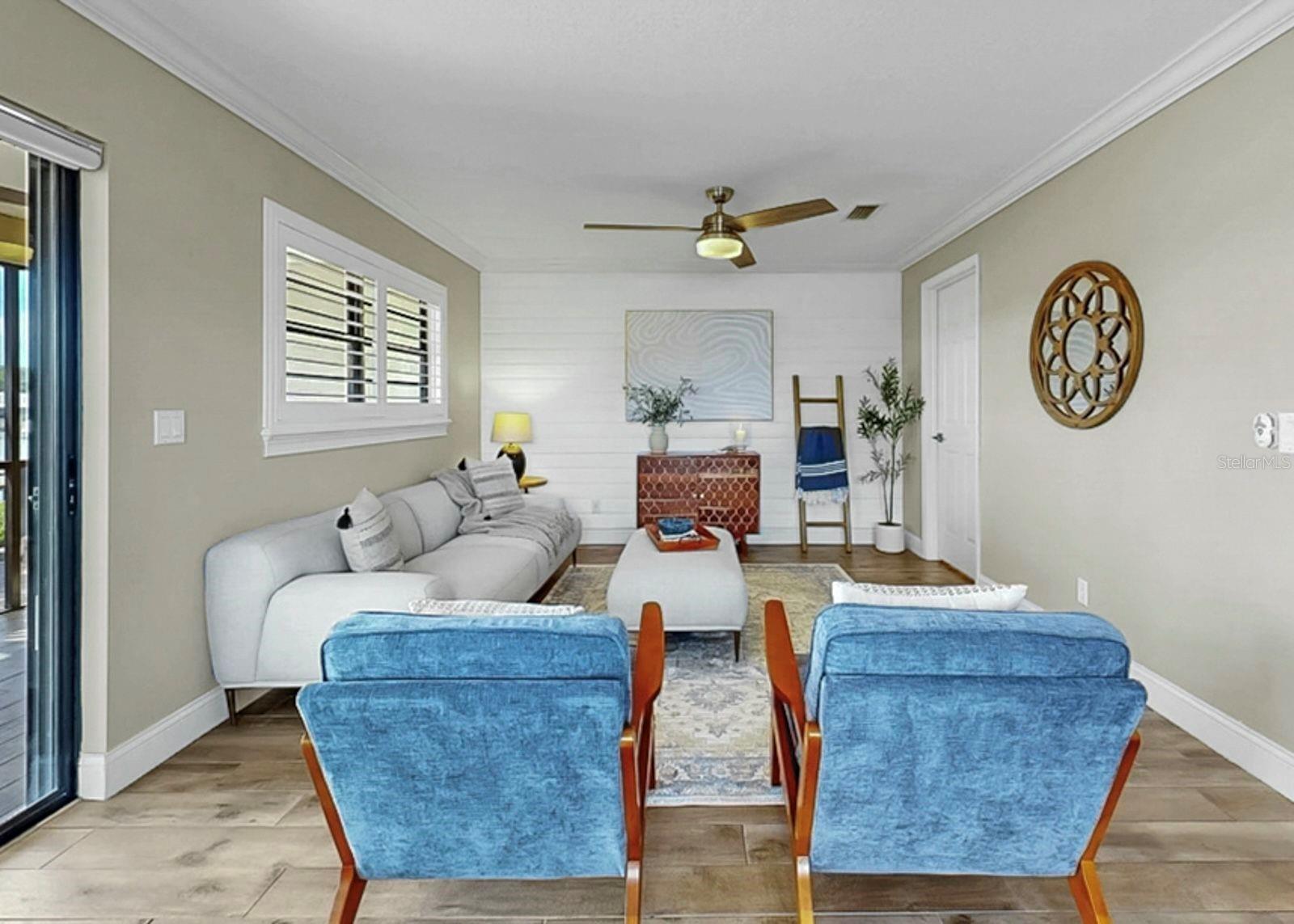 YARDARM CONDO PH I - Residential