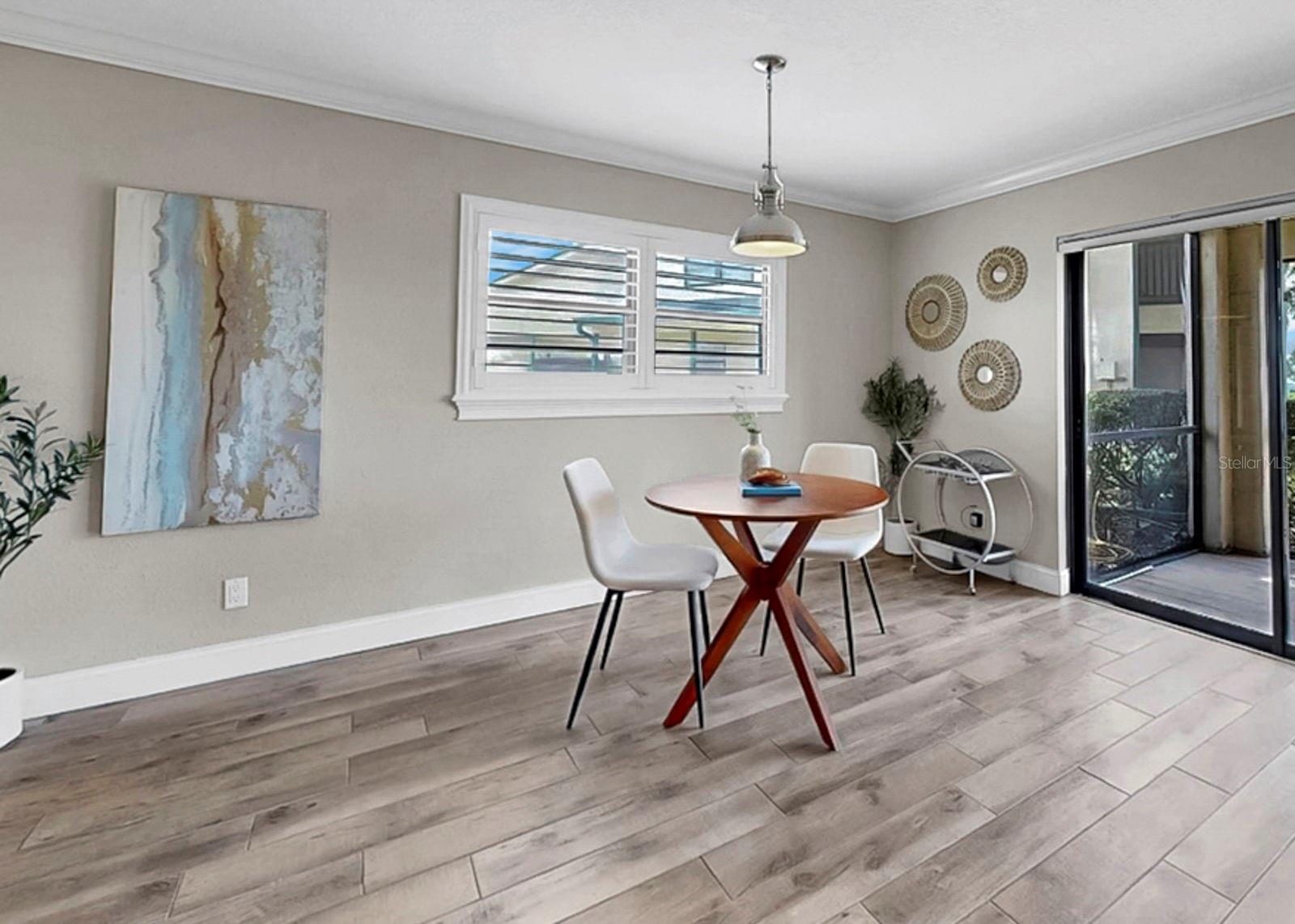 YARDARM CONDO PH I - Residential