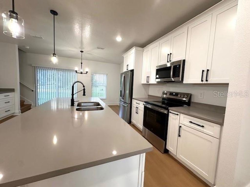 Photo of 250 E Collins Street, Umatilla, FL 32784 (MLS # G5105286)