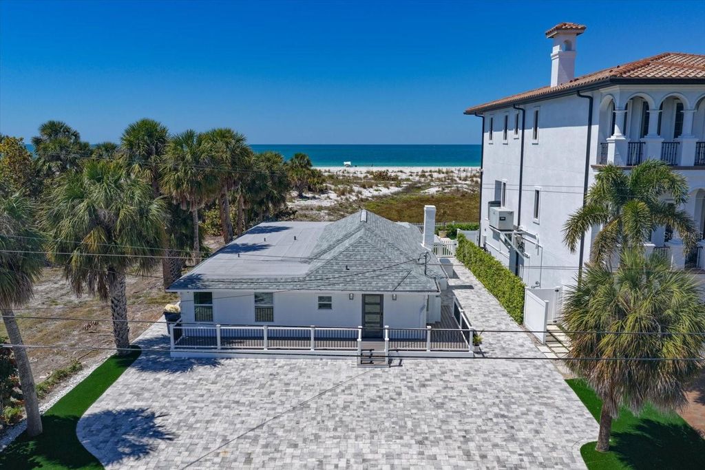 Photo of 1038 Eldorado Avenue, Clearwater, FL 33767 (MLS # TB8492031)