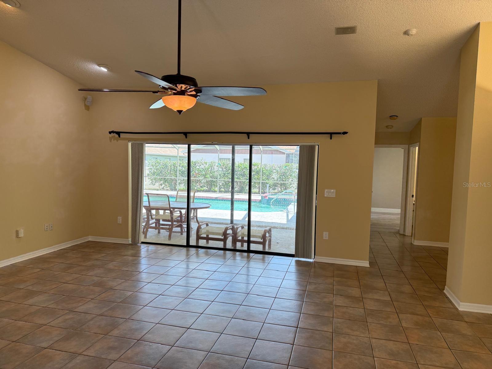 GULF GATE EAST - Residential Lease