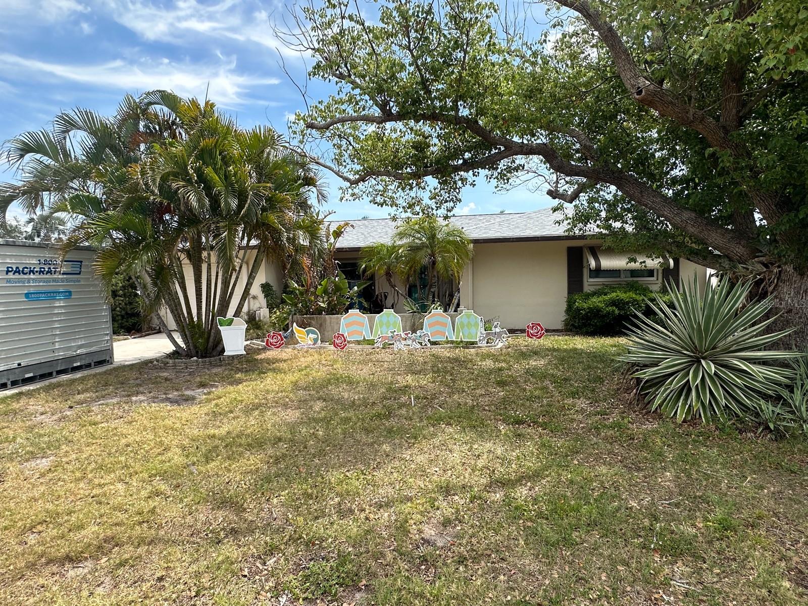 1559 SAN ROY DRIVE