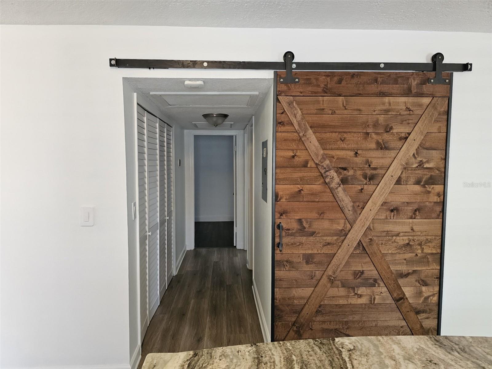 PENINSULA HEIGHTS - Residential