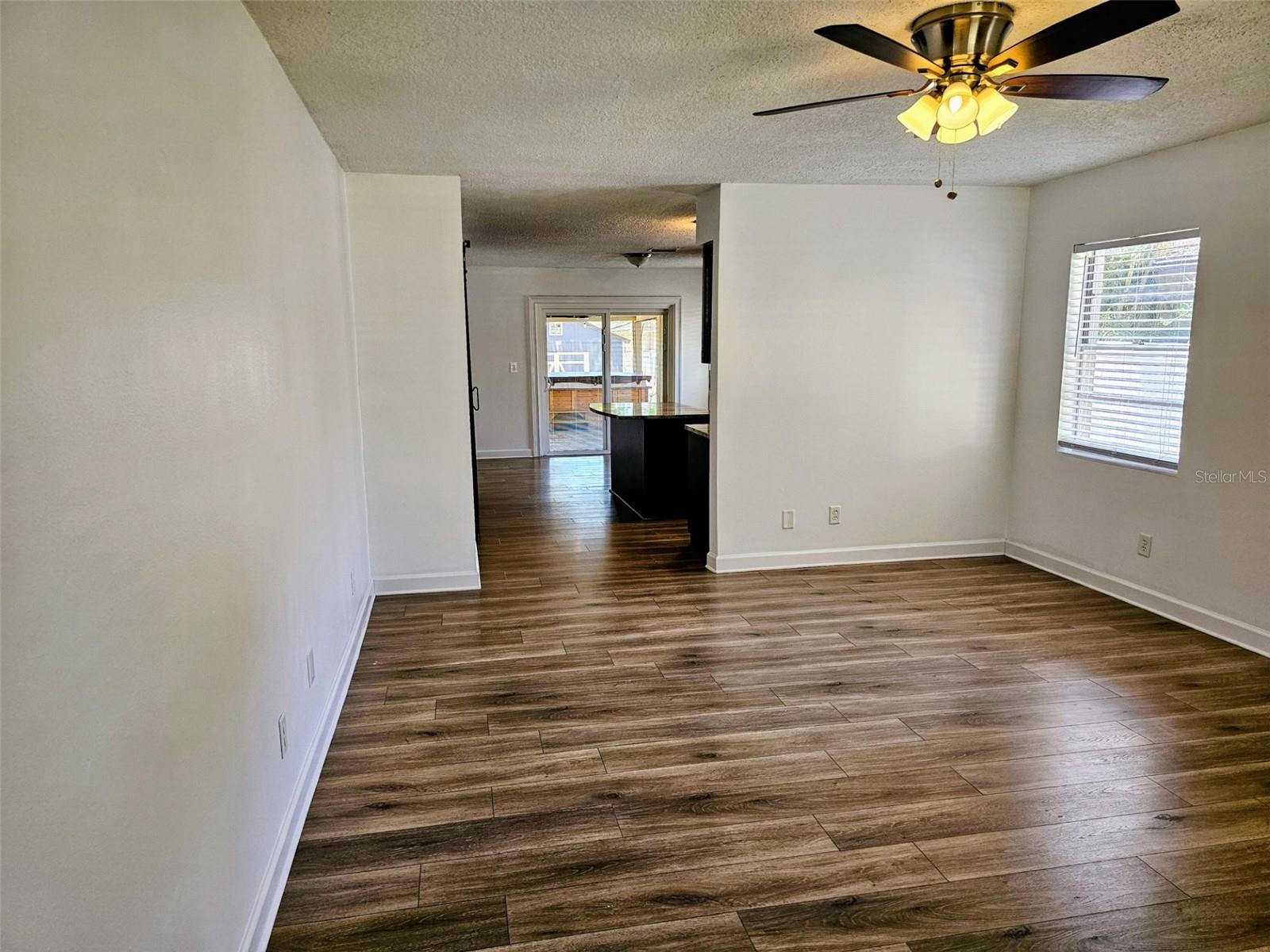 PENINSULA HEIGHTS - Residential