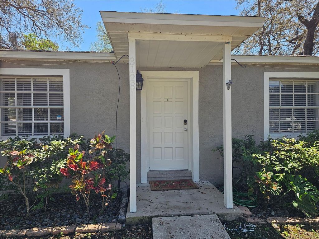 Photo of 3128 W Varn Avenue, Tampa, FL 33611 (MLS # TB8492276)