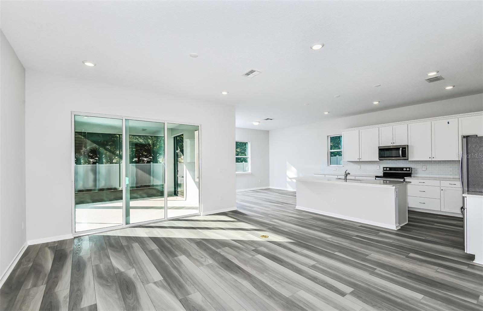 4718 HARRINGTON FIELDS DRIVE