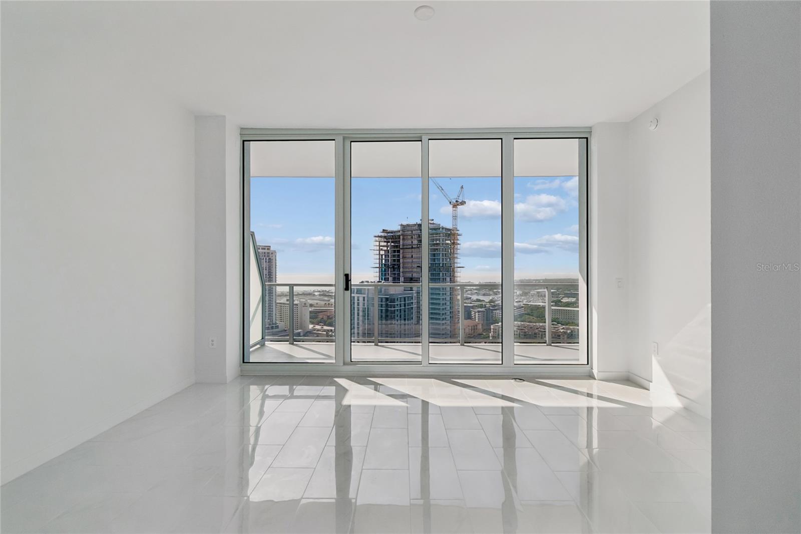 CONDO RESIDENCES AT 400 CENTRAL - Residential