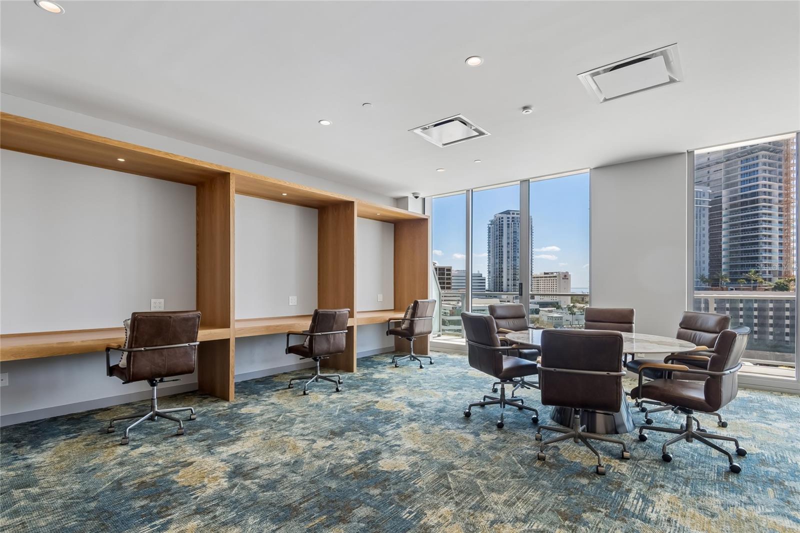 CONDO RESIDENCES AT 400 CENTRAL - Residential