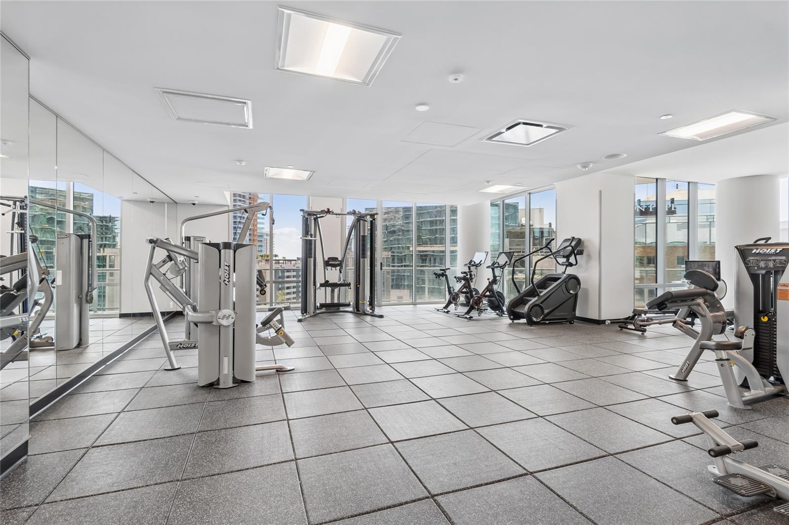 CONDO RESIDENCES AT 400 CENTRAL - Residential