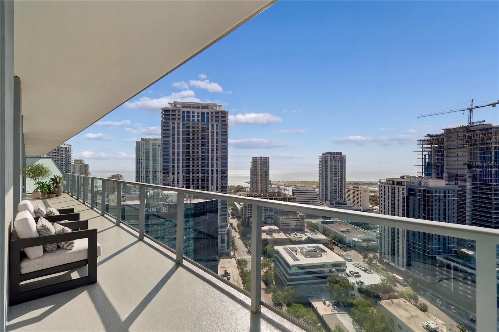 CONDO RESIDENCES AT 400 CENTRAL - Residential