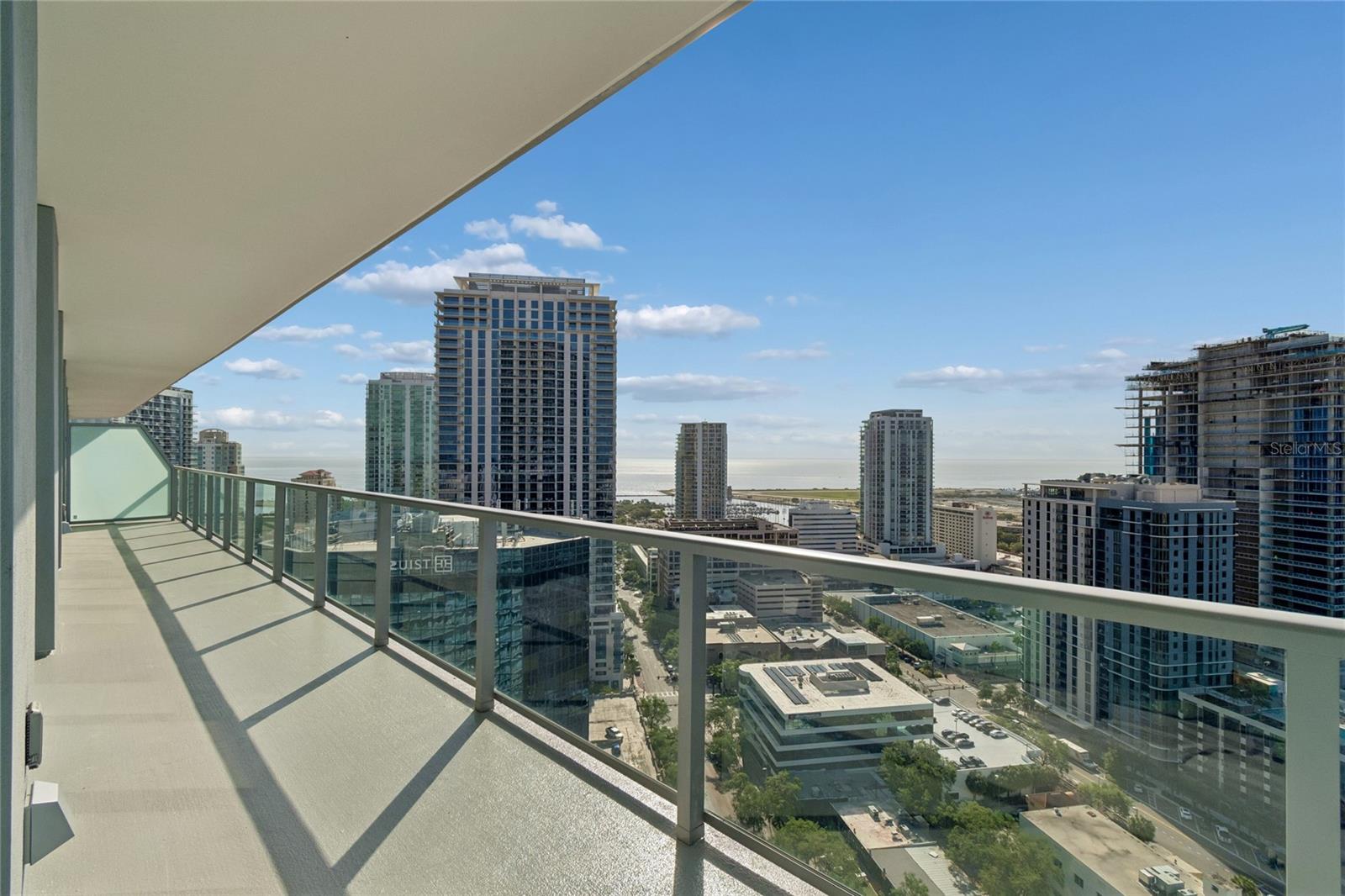 CONDO RESIDENCES AT 400 CENTRAL - Residential