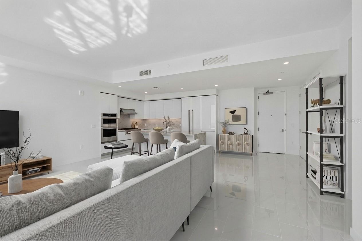 CONDO RESIDENCES AT 400 CENTRAL - Residential