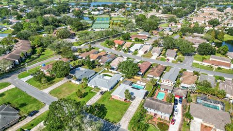 A home in LAKELAND