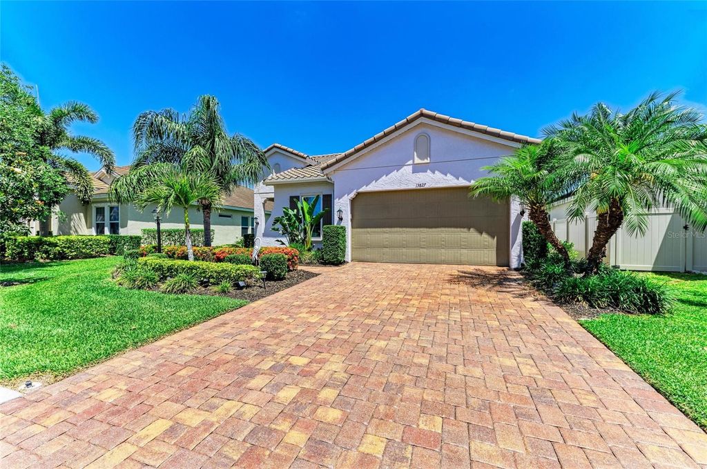 Photo of 13827 American Prairie Place, Bradenton, FL 34211 (MLS # A4663246)