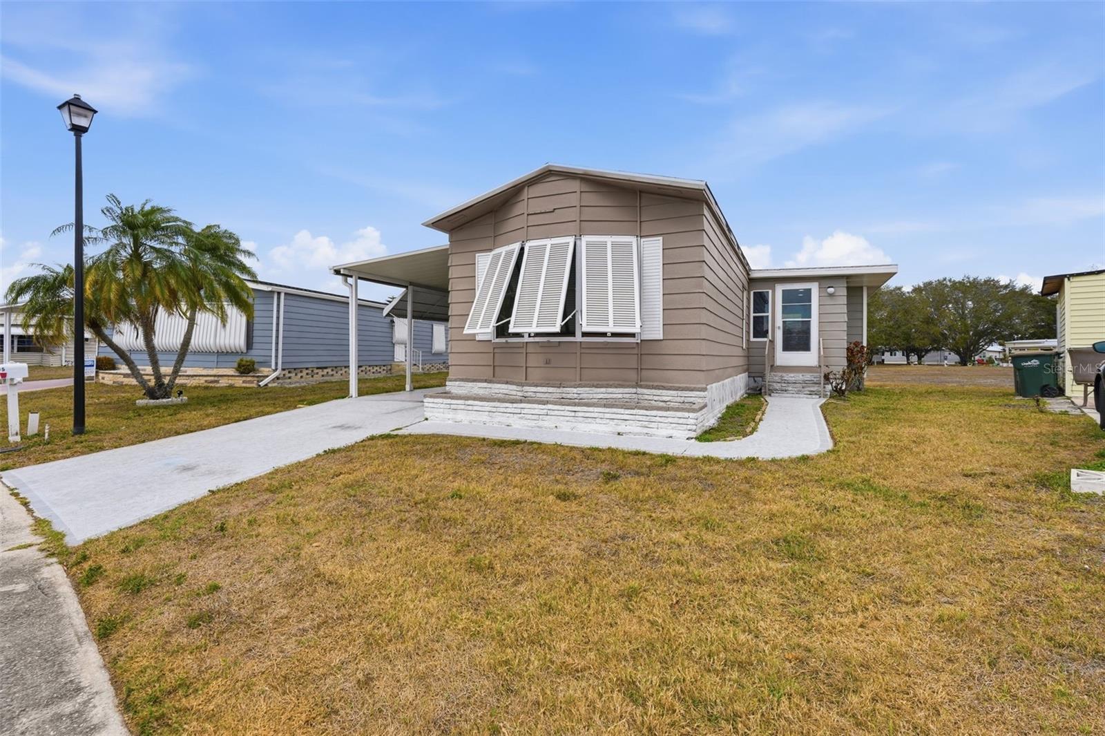 HOLIDAY PARK - Residential