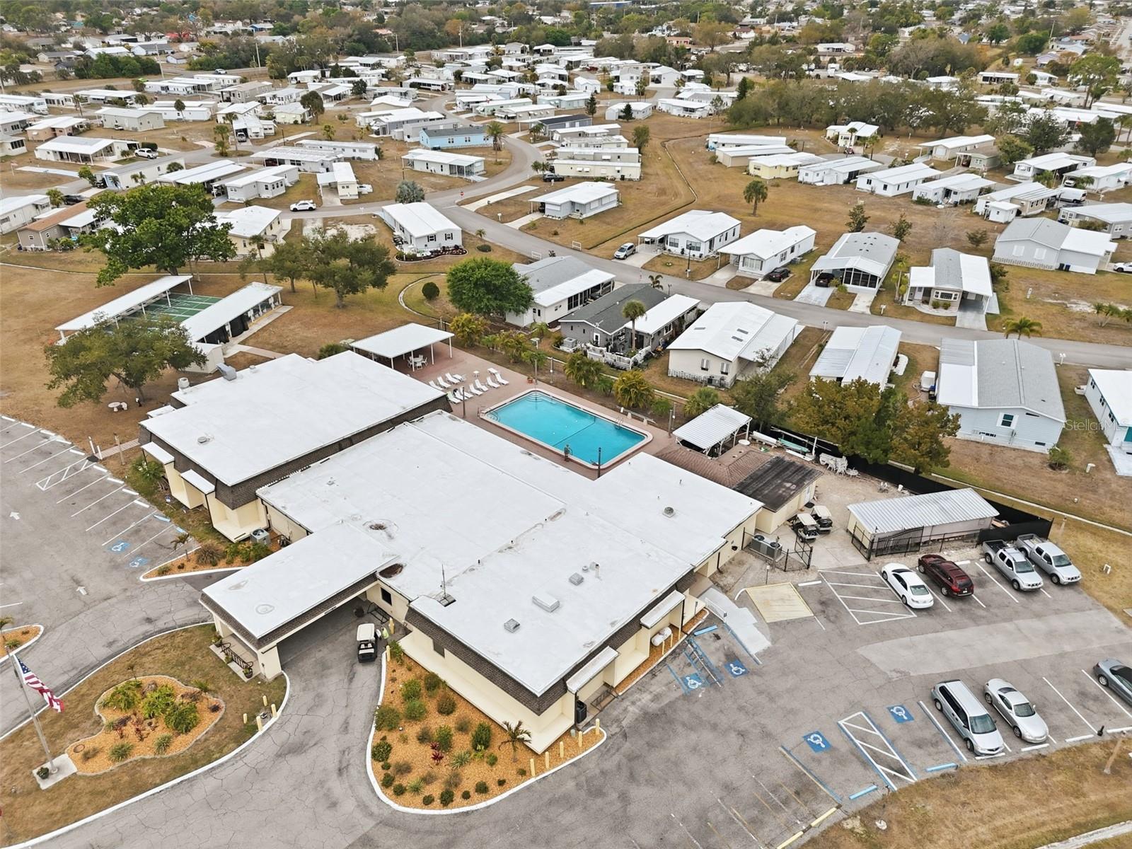 HOLIDAY PARK - Residential