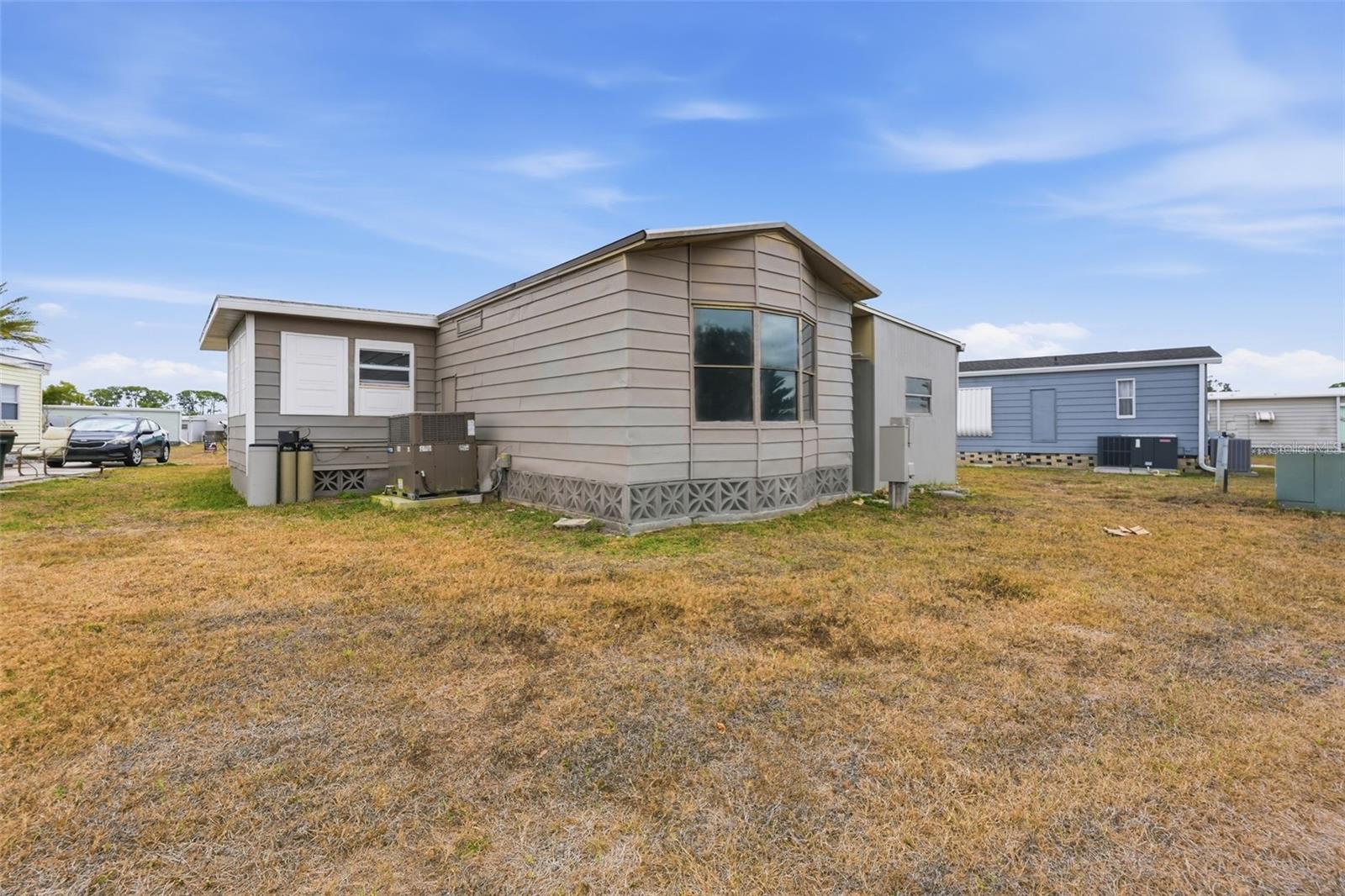 HOLIDAY PARK - Residential