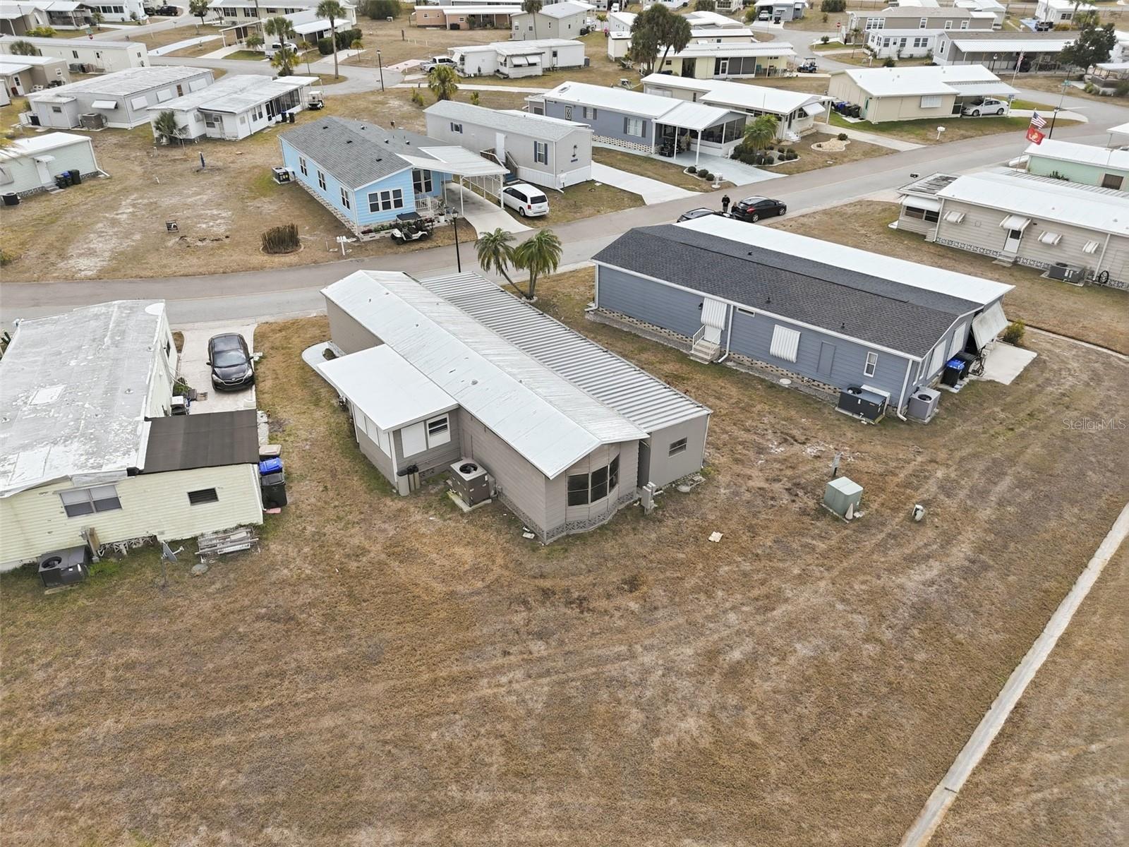 HOLIDAY PARK - Residential