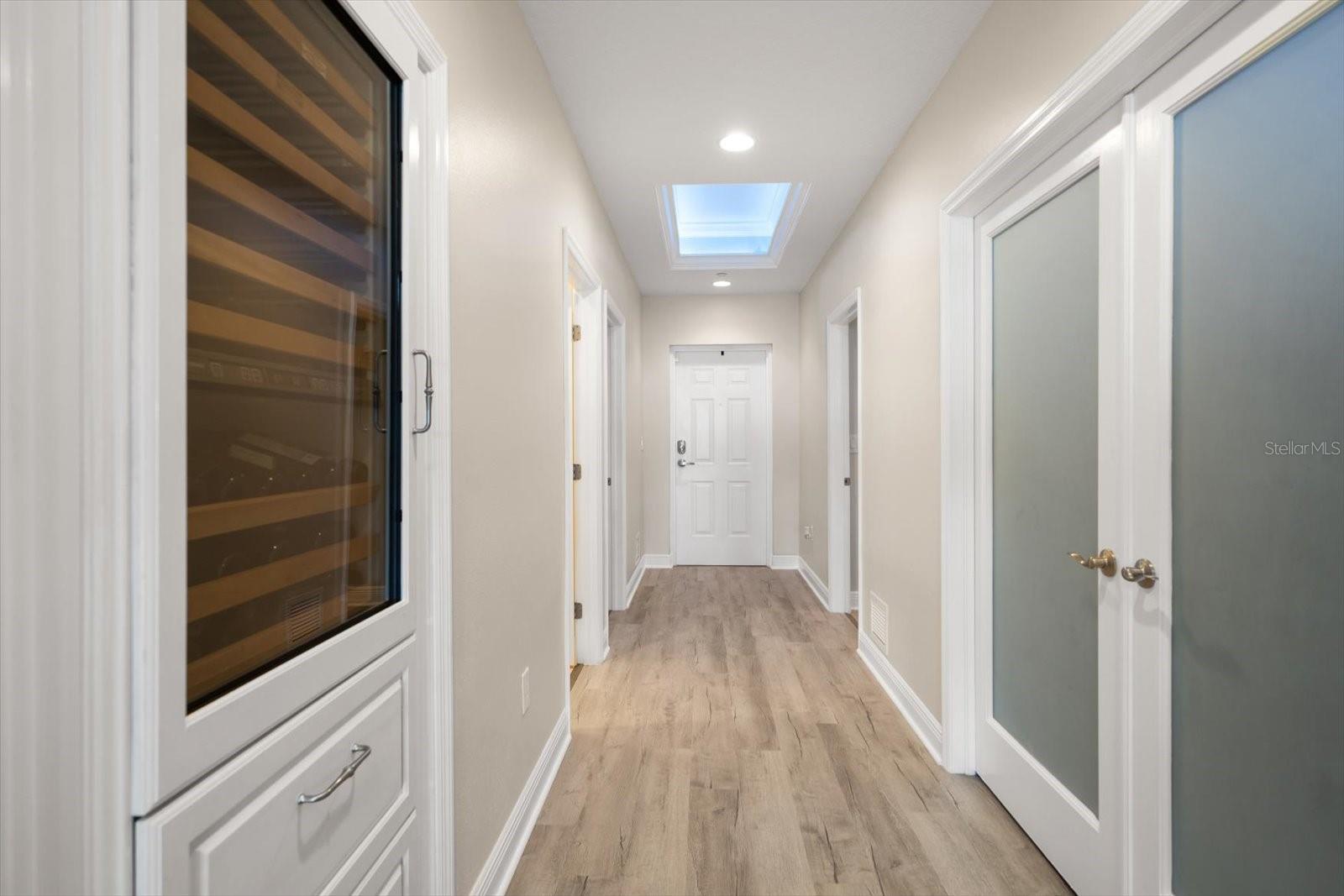 LA BAHIA CONDO - Residential