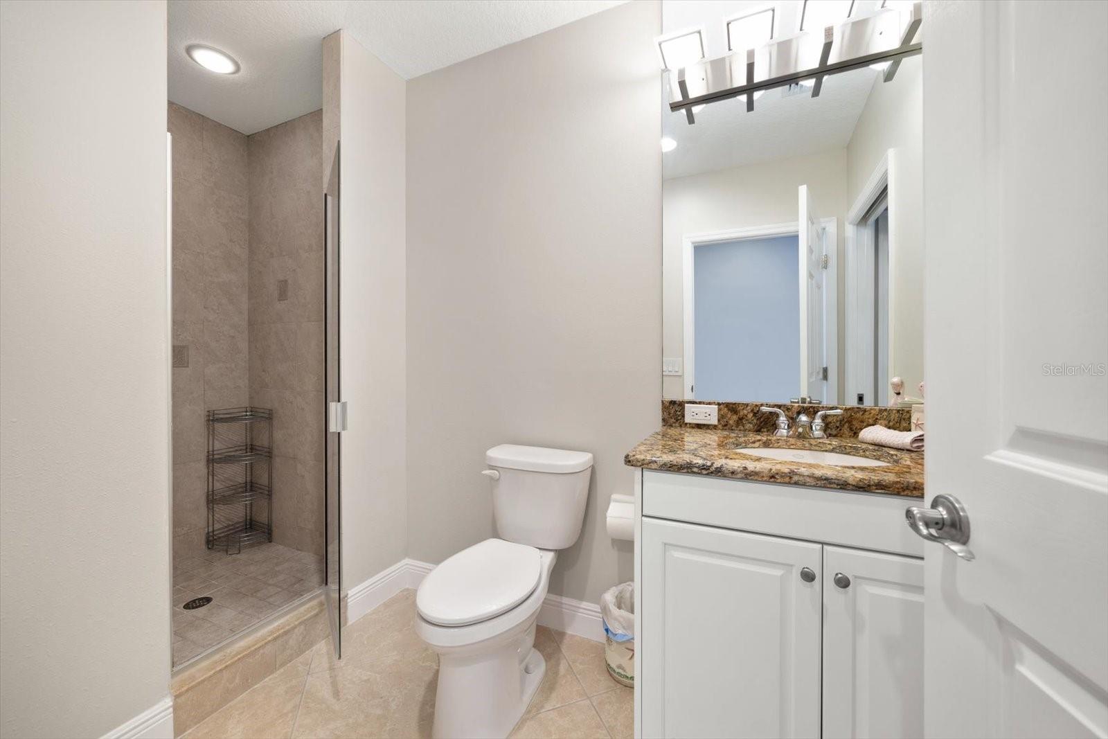 LA BAHIA CONDO - Residential