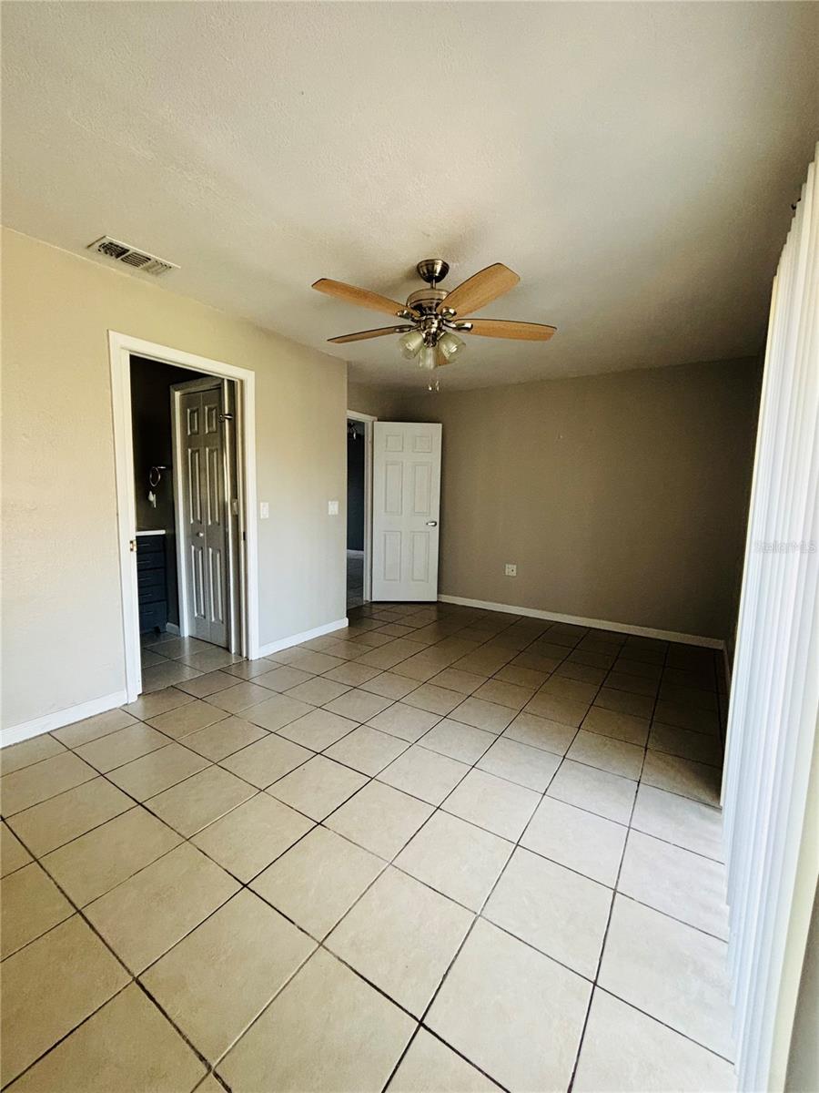 LAS PALMAS VILLAS - Residential