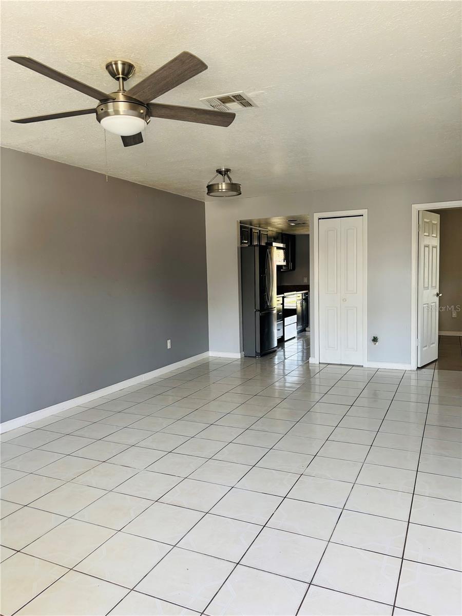 LAS PALMAS VILLAS - Residential