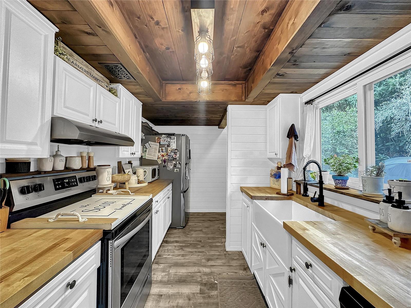 OAKWOOD - Residential