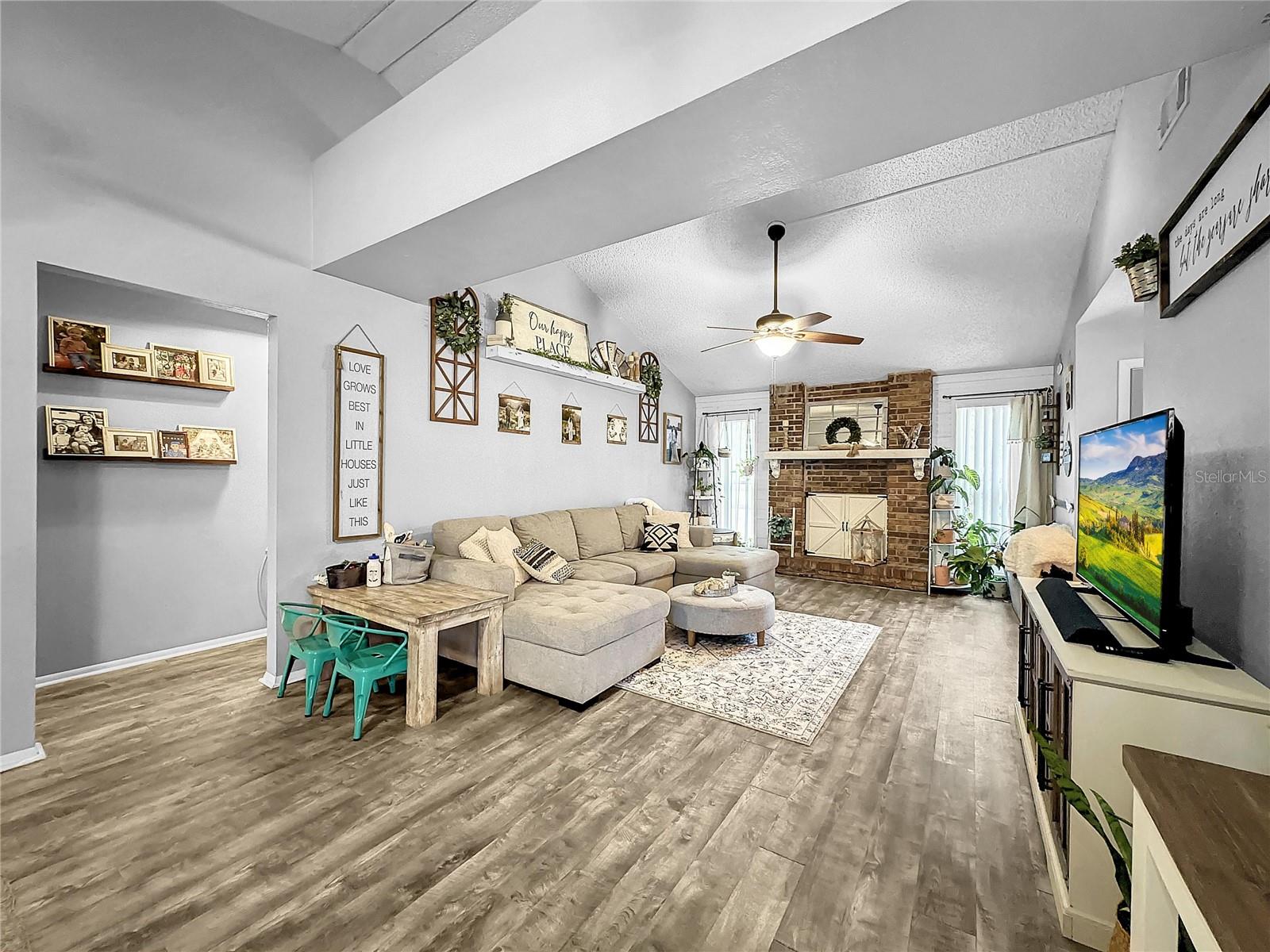 OAKWOOD - Residential