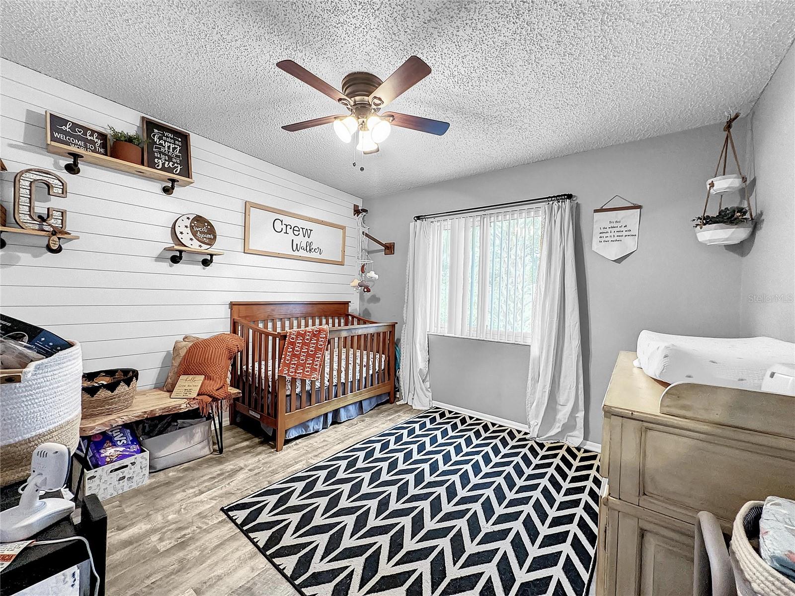 OAKWOOD - Residential