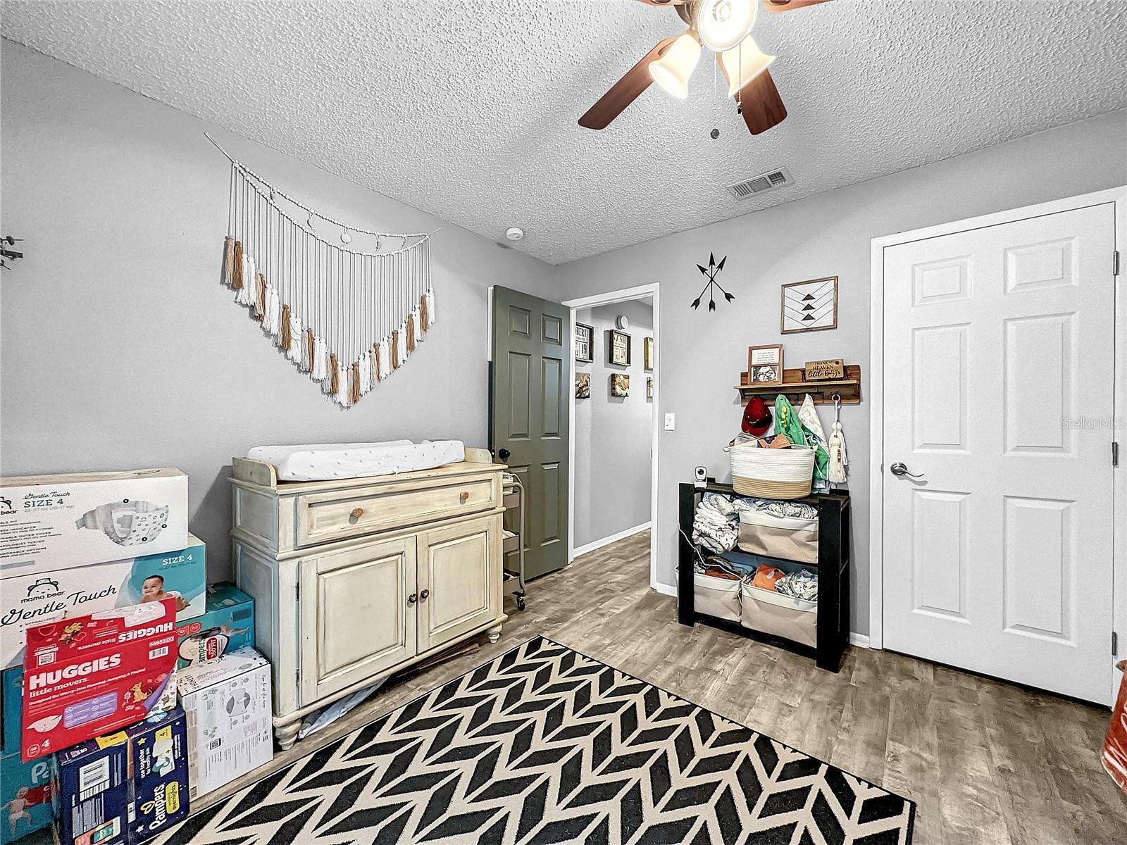 OAKWOOD - Residential