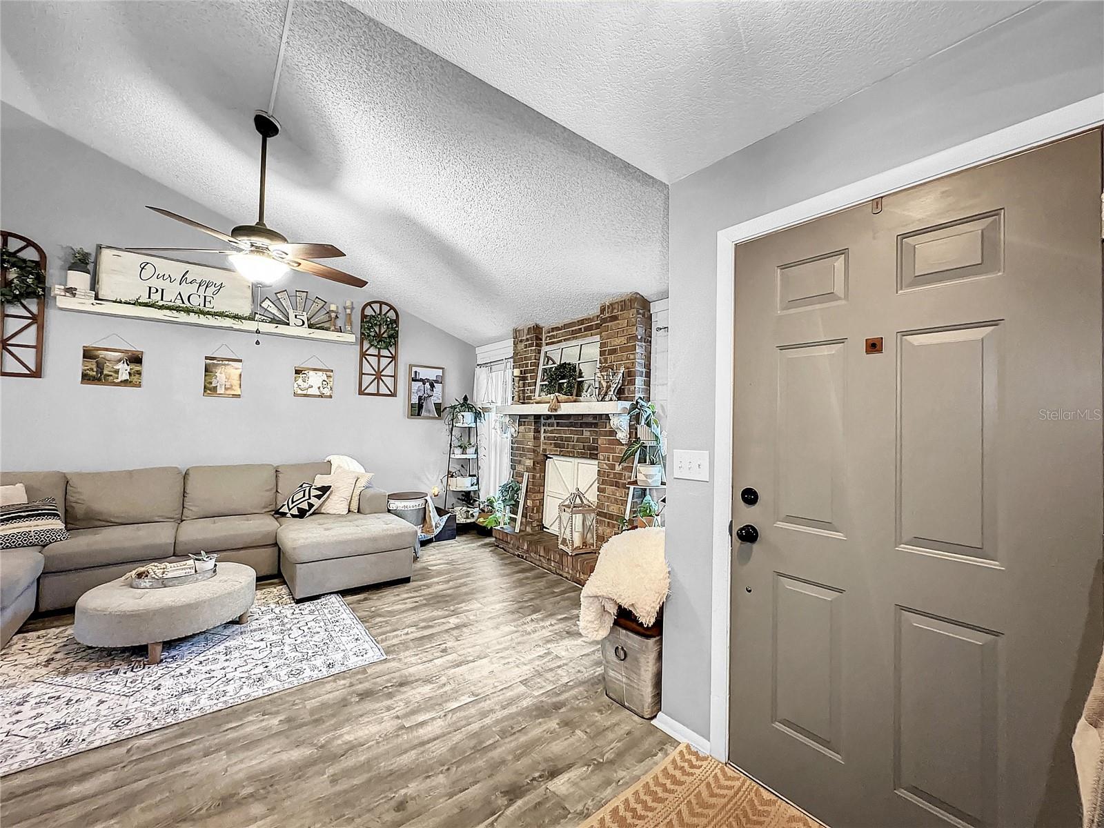 OAKWOOD - Residential