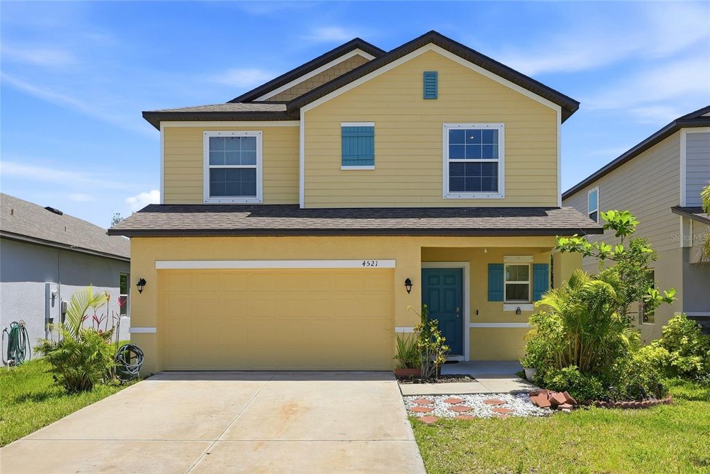 Photo of 4521 Reisswood Loop, Palmetto, FL 34221 (MLS # TB8499562)