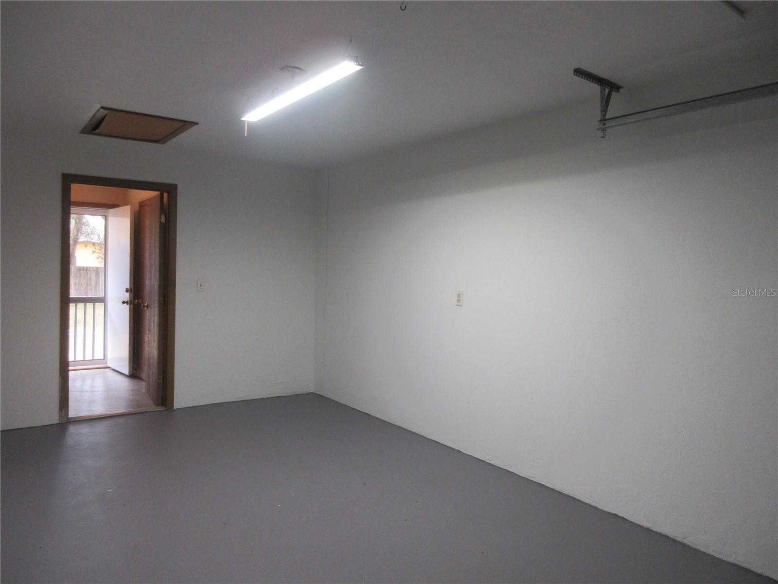 SILVER SPGS WOODS - Residential