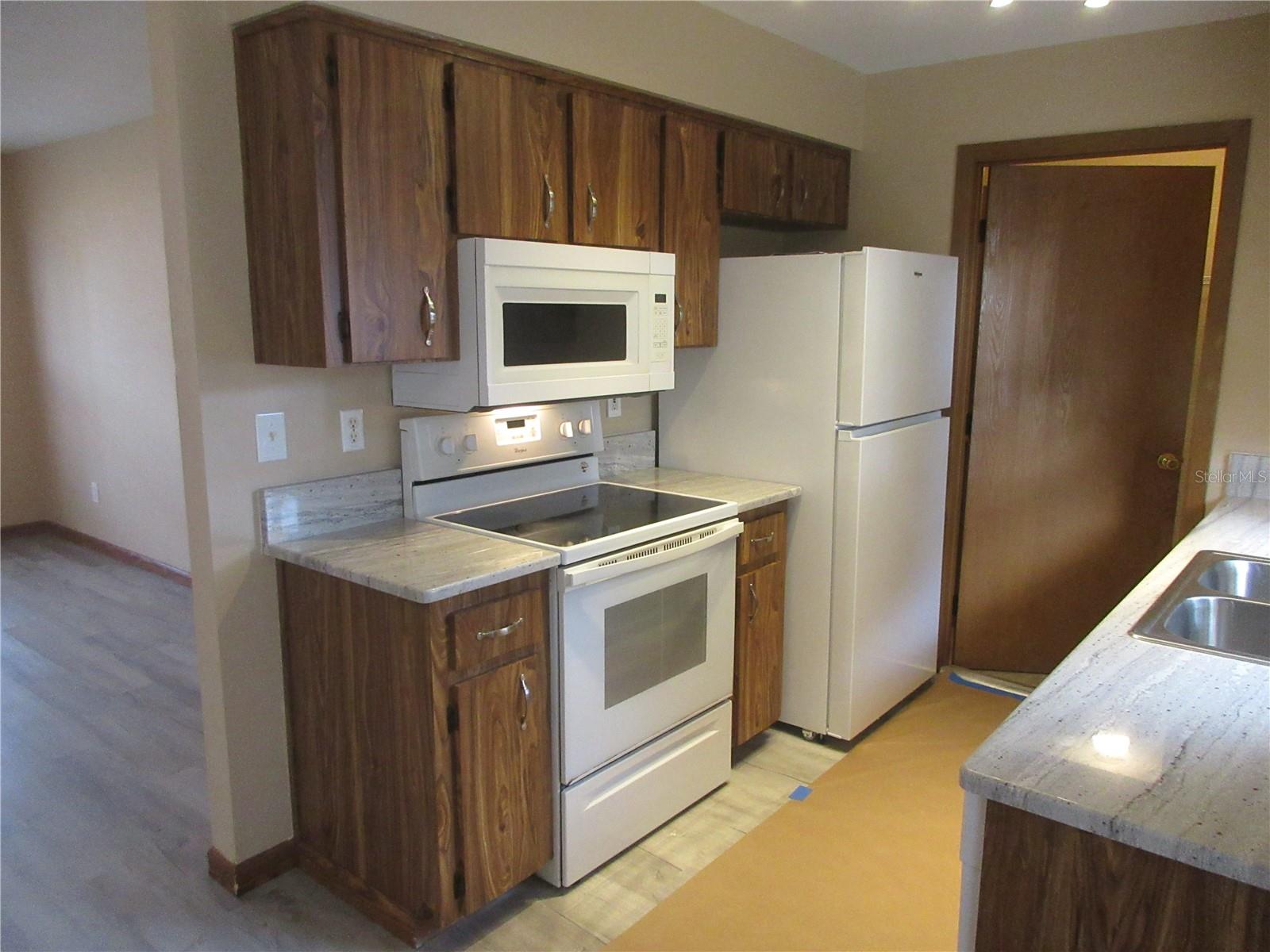 SILVER SPGS WOODS - Residential