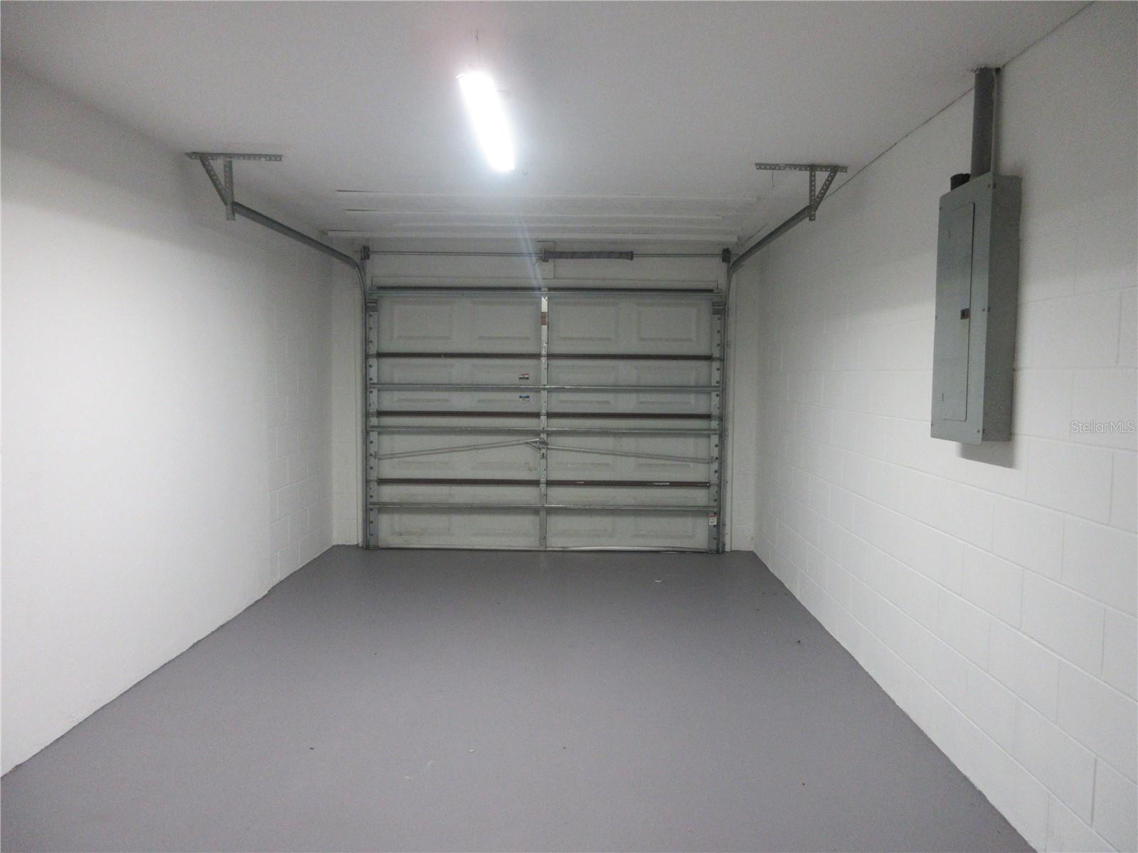 SILVER SPGS WOODS - Residential