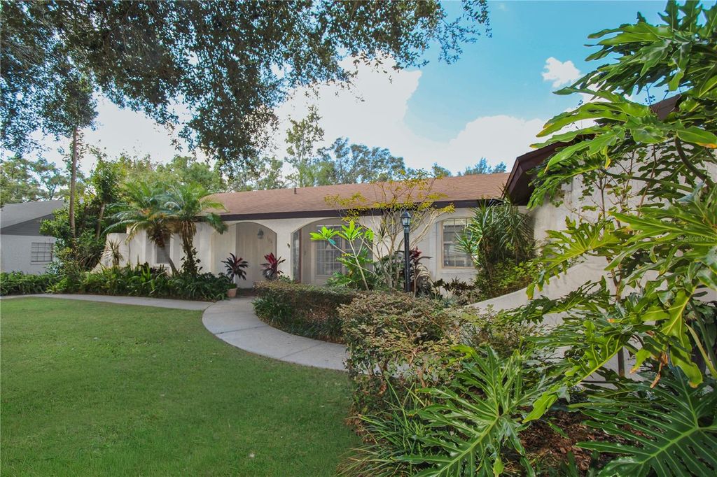 Photo of 106 Phillips Drive, Seffner, FL 33584 (MLS # TB8453072)