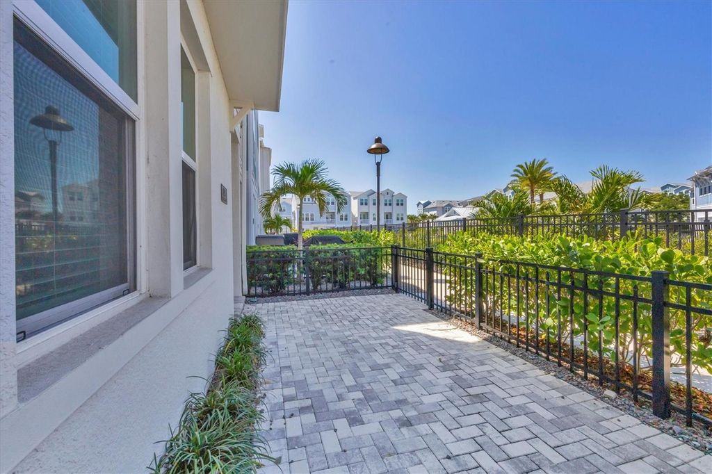 Photo of 2340 Lindstrom Street, Sarasota, FL 34237 (MLS # A4648688)
