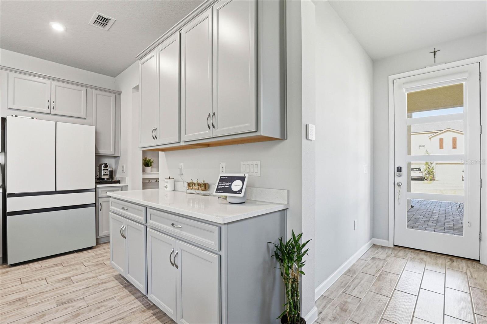 4220 CLOUD HOPPER WAY