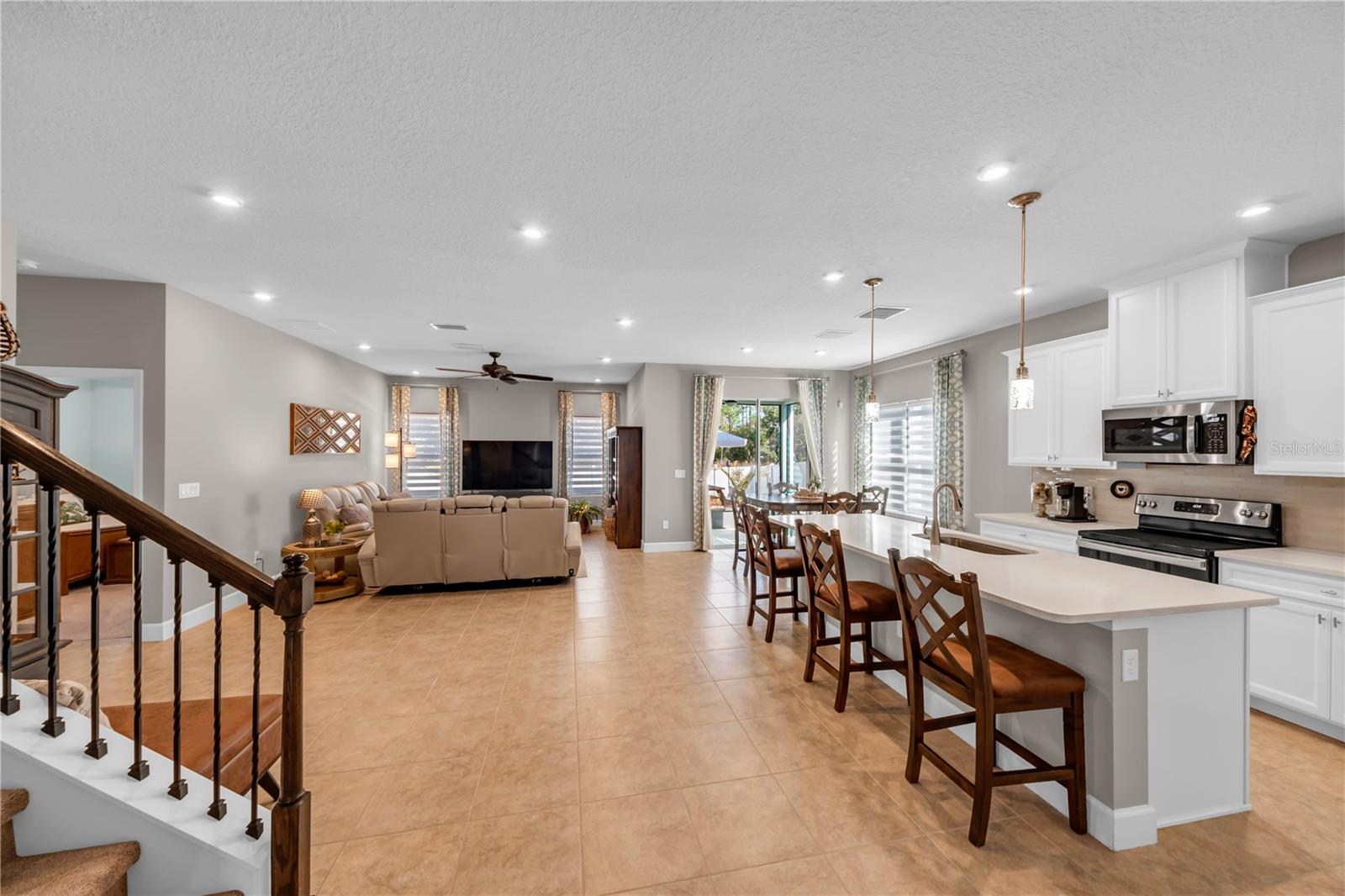 PARK MEADOWS - Residential