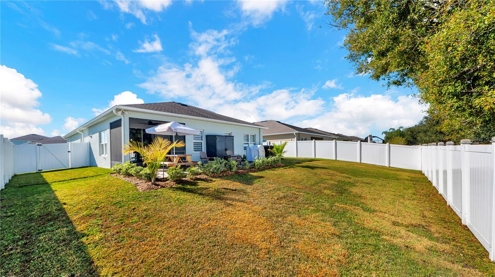 PARK MEADOWS - Residential