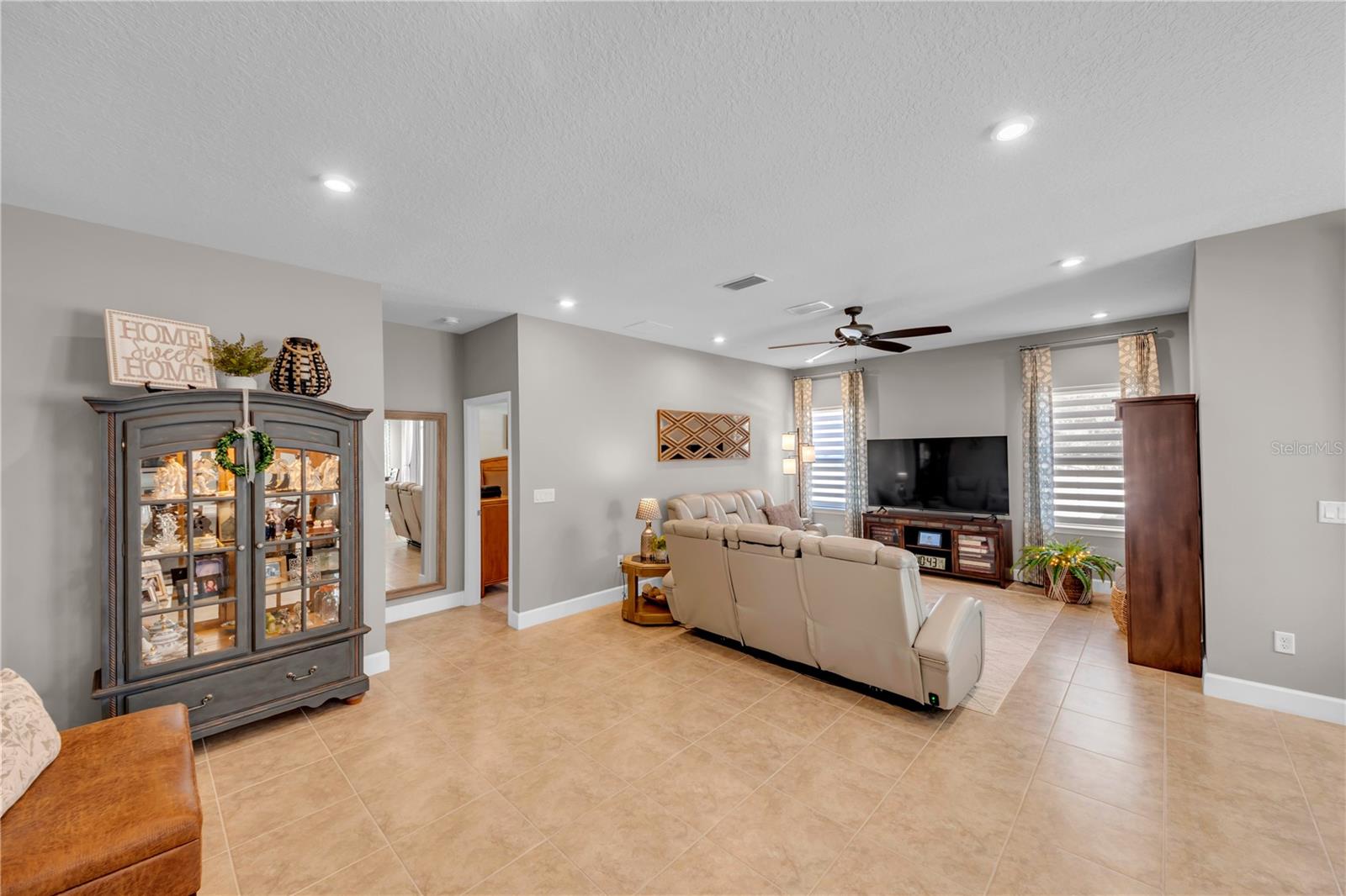 PARK MEADOWS - Residential