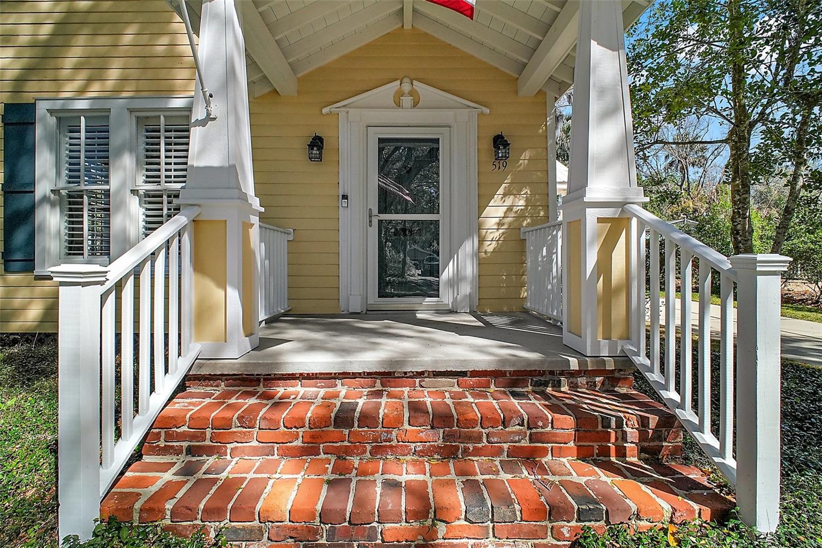 519 N CLARA AVENUE