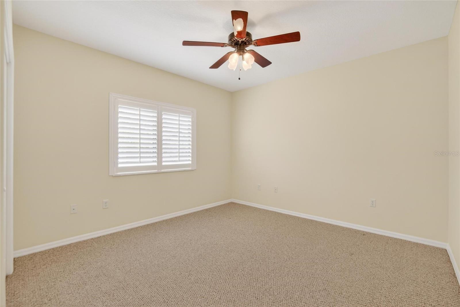 GROVES PH 2 GC 15-16 - Residential