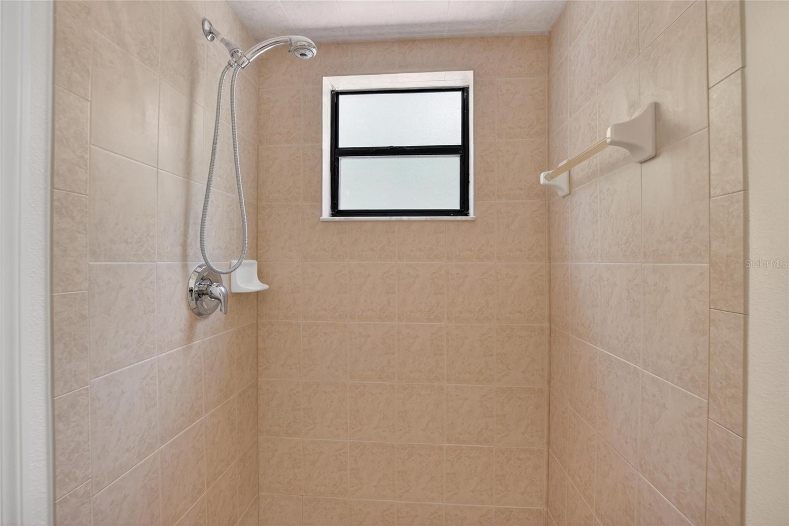 GROVES PH 2 GC 15-16 - Residential